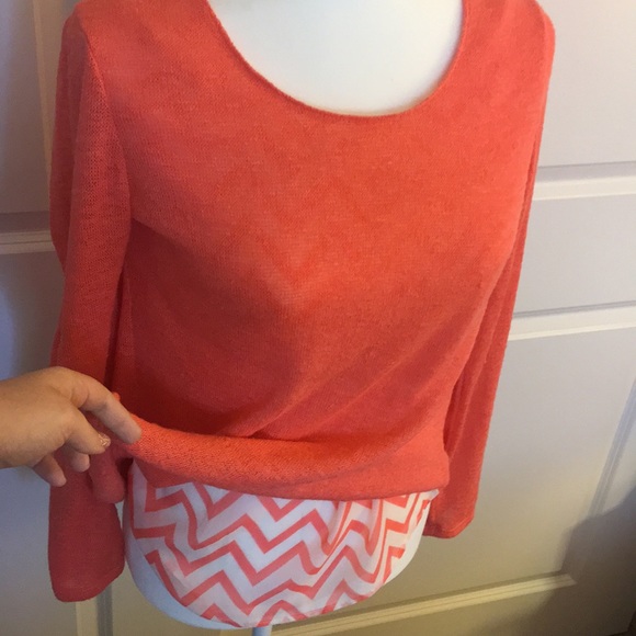 Charming Charlie Top in Coral - Picture 2 of 5